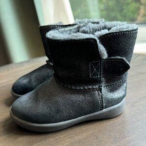UGG Keelan Metallic‎ Glitter Boot - Toddler Size 6 - EUC